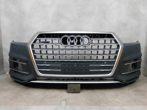 AUDI Q7 4M Бампер передній рестайл