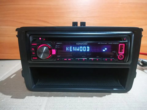 Автомагнітола Kenwood KDC-4051UR USB, AUX, CD