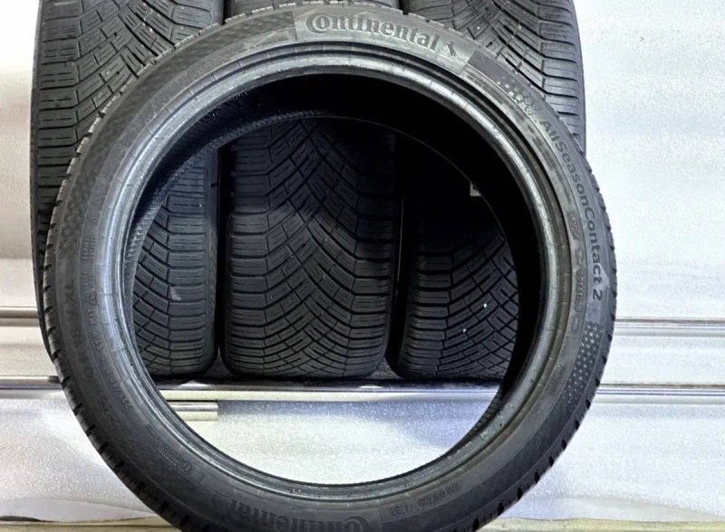 Автошини колеса резина 225/40 R18 Continental ALLSeason Contact2 зимові 2023 рік — фото 4