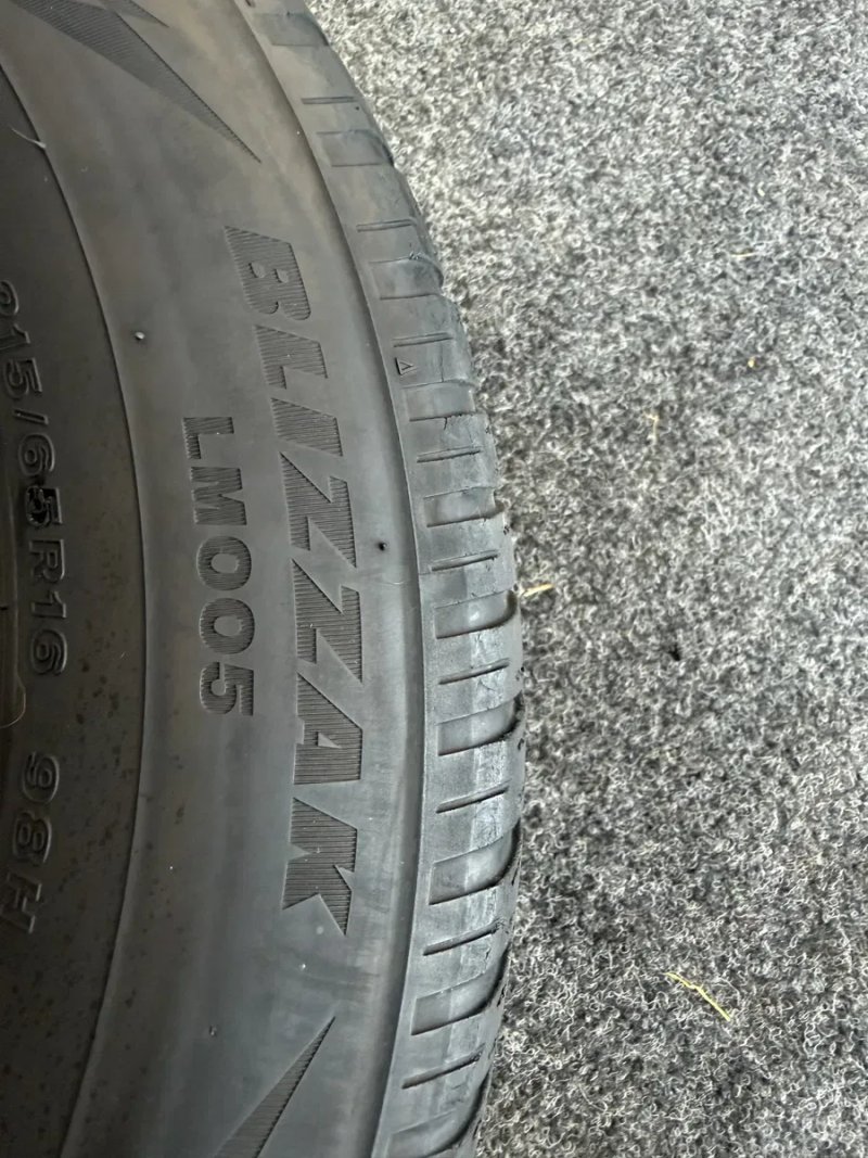 Автошини колеса резина Bridgestone Blizzak 215/65 R16 Зимові 2019 рік — фото 6