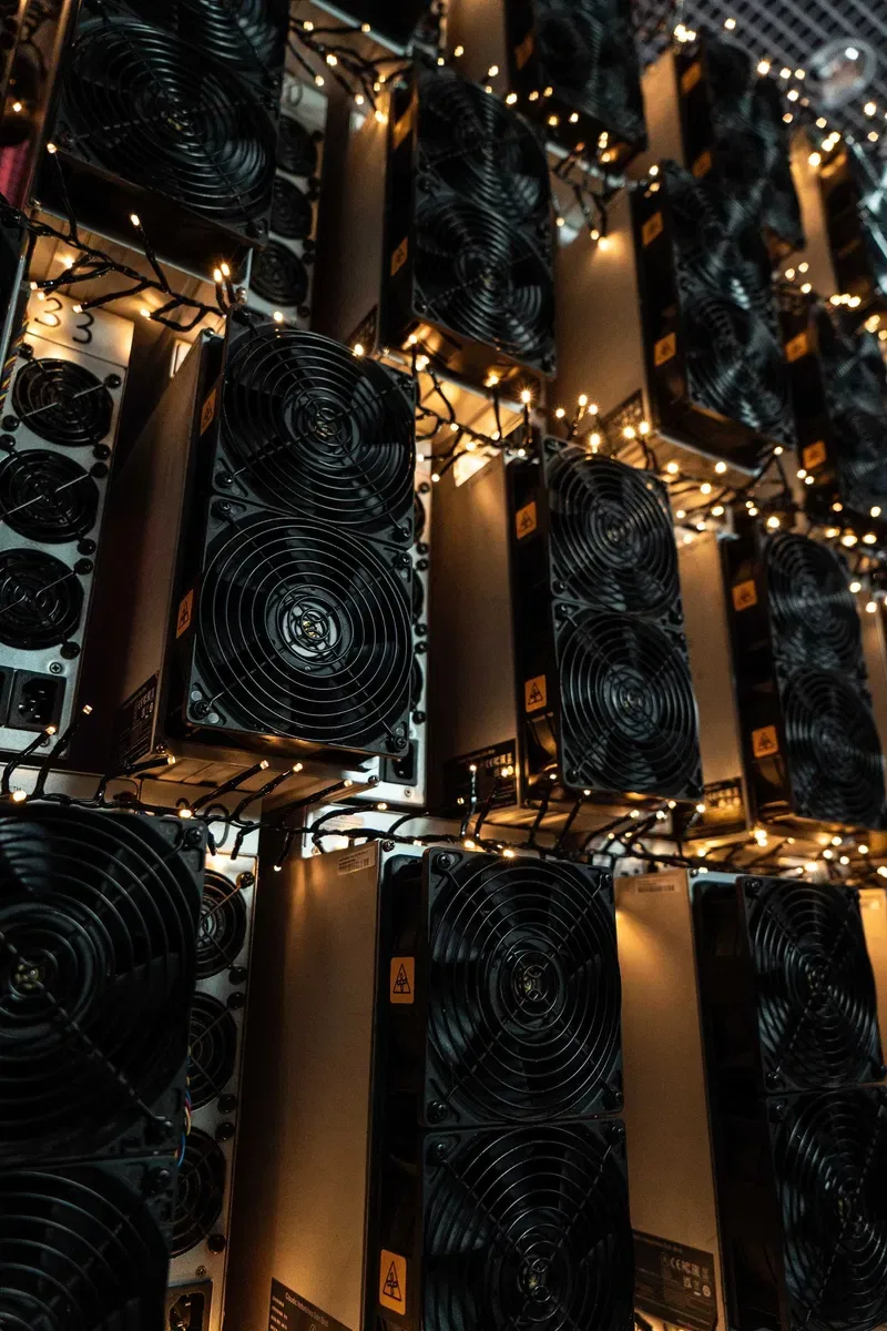 Б/в Майнери Asic Bitmain Antminer S19j Pro 100 Th (126 ч) 3100 Вт — фото 3