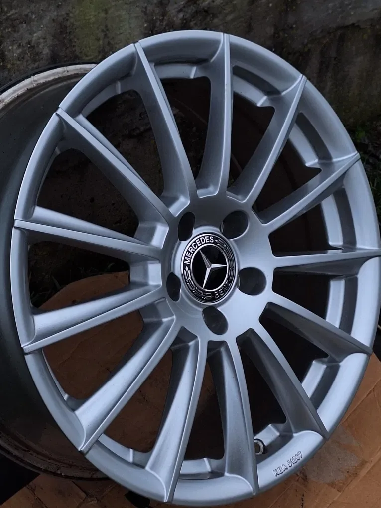 Багатоспицеві диски R18 Mercedes 166 GLE E clas w212 w213 V w447 — фото 6