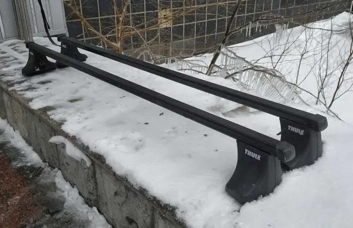 Багажник Thule Швеция поперечины упоры крепежи на крышу любого авто БУ киты палки перекладины ригеля стальные алюминиевые каплевидные Wingbar Evo — фото 2