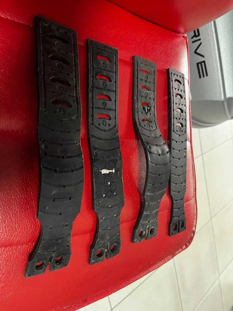 Багажник Thule Wingbar Edge 958 7204 невиступаючий на дах авто просвітні рейлінги БВ гарантія установка обмін прокат ремонт поперечини алюмінієві — фото 3