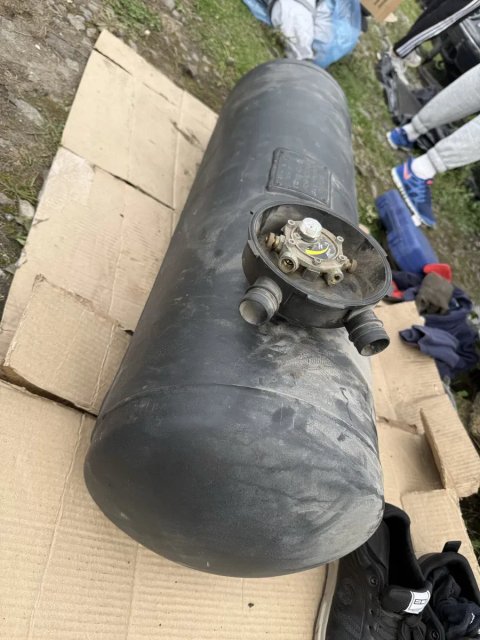 Балон газовий автомобільний 70л пропан