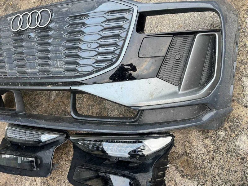 Бампер Audi E-tron Q6 Фари Ауді Етрон Ку6 Фара Ку 6 Решітка Ауди Фары — фото 3