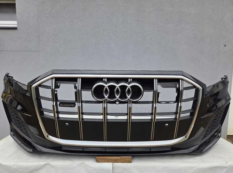 Бампер передній Audi Q7 4M Lift S-line перед оригінал рестайл разборка — фото 7