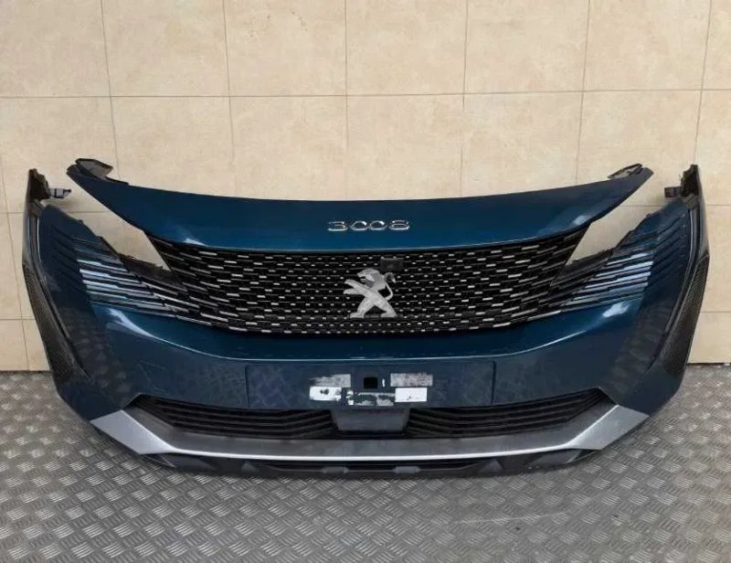 Бампер передній Peugeot 3008 2 II GT Line Lift перед оригінал разборка — фото 6