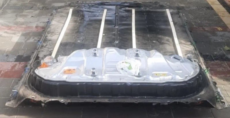 Батарея аккумулятор инвертор решение высоковольтное Deye Tesla — фото 5