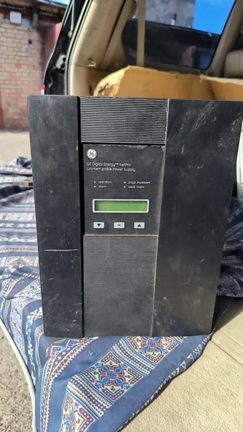 Безперебійник GE Digital Energy NetPro 3000Va.
