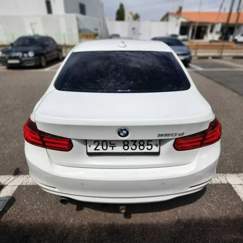 BMW 320d 2014 2.0 дизель автомат з Кореї — фото 3