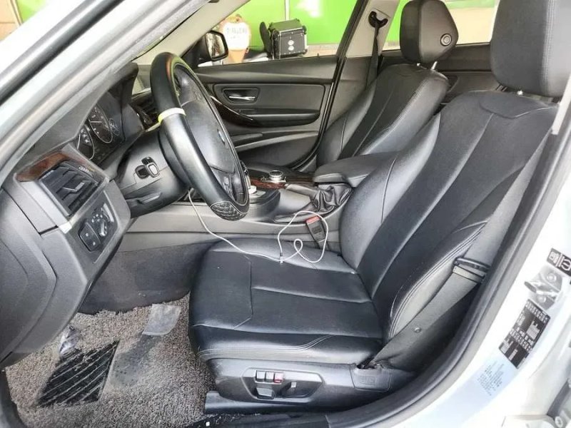 BMW 320d F30 2014 • Дизель, автомат, люк, проєкція — фото 5
