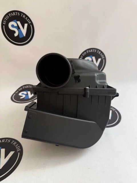 BMW 5 G30 G31 7 G11 G12 X3 G01 X4 G02 X5 G05 X6 G06 Корпус повітряного фільтра обудова повітряний фільтр 13718620473