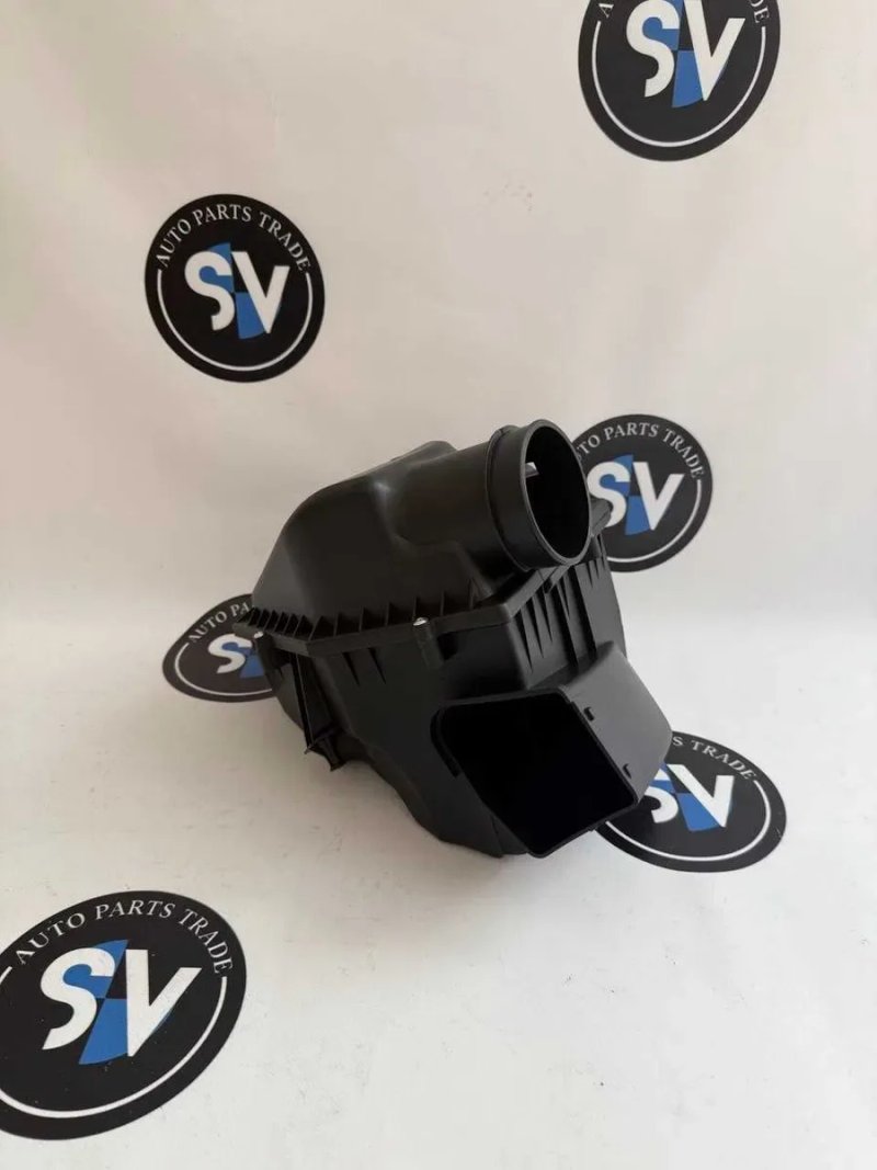 BMW 5 G30 G31 7 G11 G12 X3 G01 X4 G02 X5 G05 X6 G06 Корпус повітряного фільтра обудова повітряний фільтр 13718620473 — фото 3