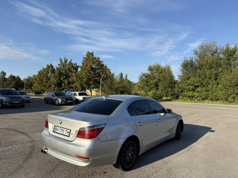 Bmw 520I 2.2 Автомат — фото 2