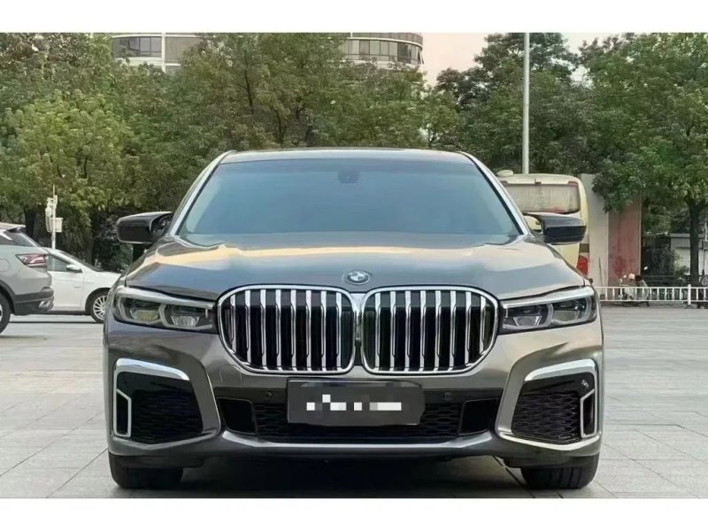 BMW 7 серія F01/F02 Комплект рестайлінгу в G12/Комплект рестайлинга — фото 3