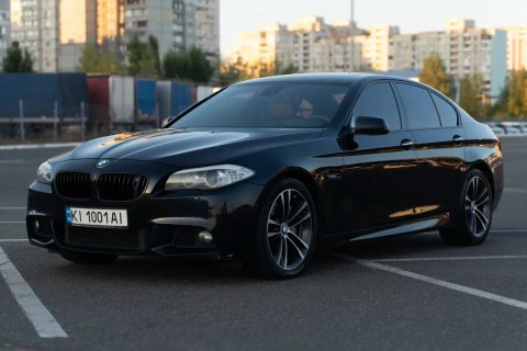BMW F10 550i xDrive Фул фарш 2012