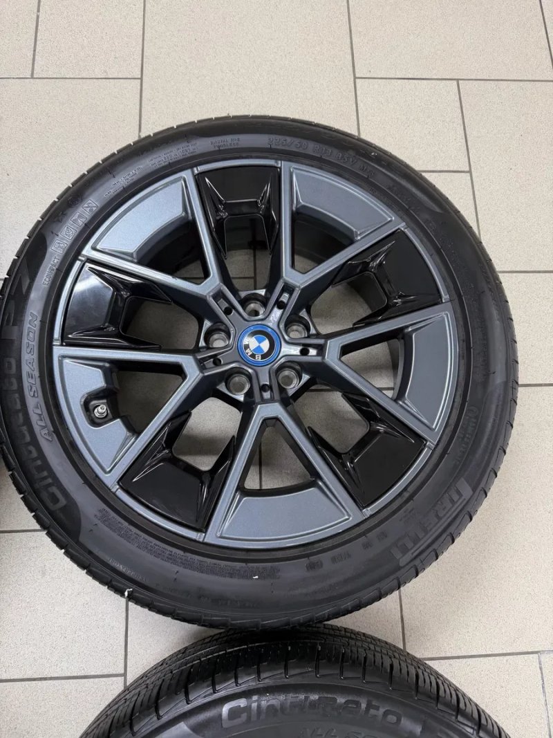 BMW i4 g26 колеса R18 диски з резиною бмв г26 854 стиль — фото 3
