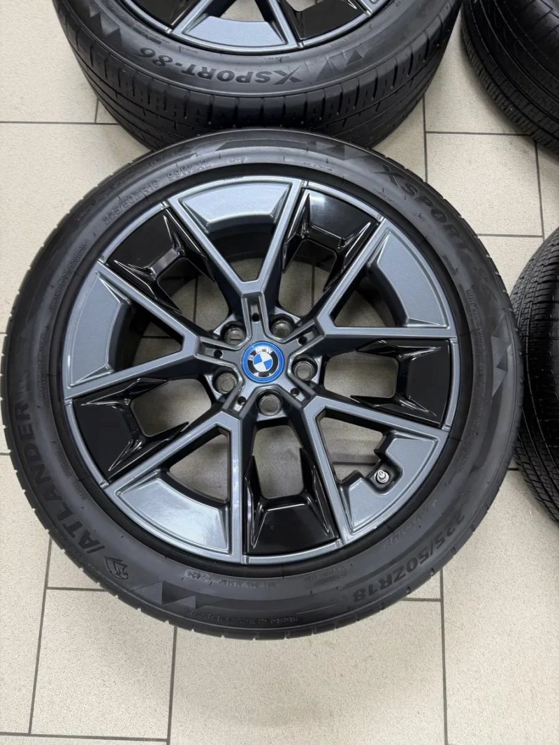 BMW i4 g26 колеса R18 диски з резиною бмв г26 854 стиль — фото 4