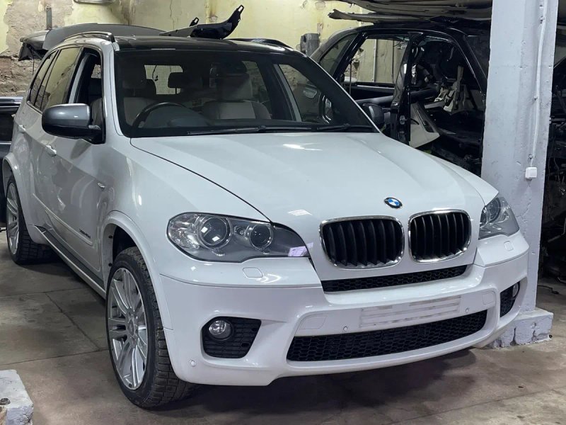 BMW X5 E70 E53 F15 F16 бампер Розборка БМВ Х5 Е70 Е53 Ф15 Ф16 Разборка — фото 4