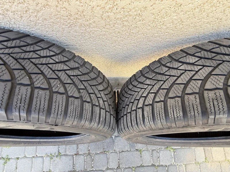 Bridgestone Blizzak LM005 235/60 R18 107V зима — фото 4