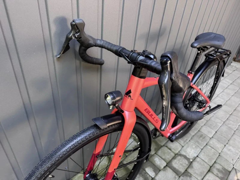 BULLS Daily Grinder 1, модель 2026 року. Це універсальний gravel/commuter із повним оснащенням для міста й подорожей. — фото 7
