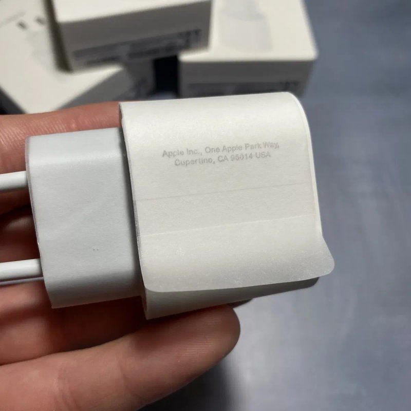 Быстрая зарядка для iPhone Apple, Оригинал Type-C 20W, Швидка зарядка блок Айфон — фото 2
