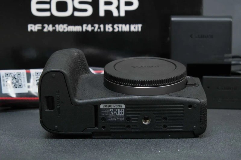 Canon EOS RP Body — фото 8
