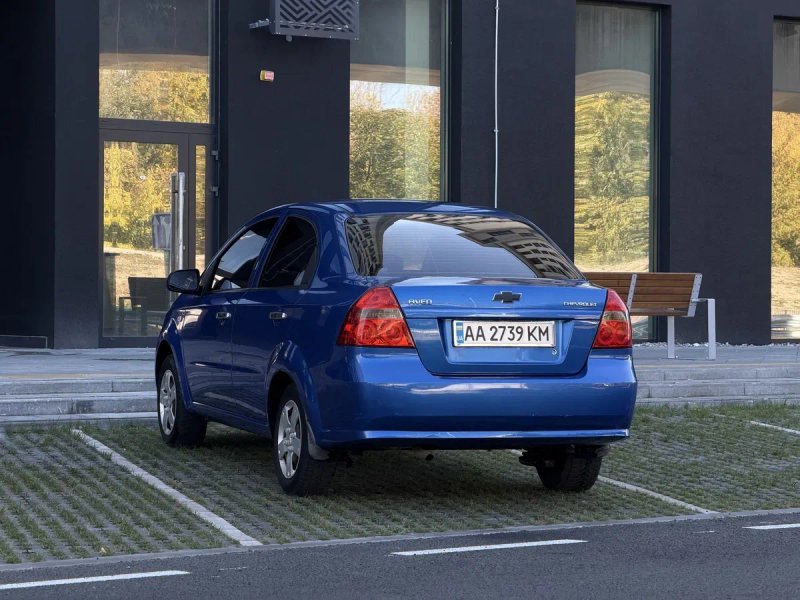 Chevrolet AVEO 2008 рік  1.5 Стан близький до ідеала, Без гнилі та ржавчини нічого не мальоване — фото 2