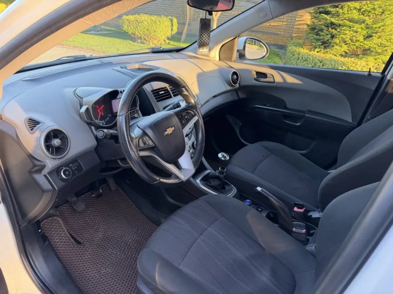 Chevrolet Aveo 2013 1.3 Турбодизель — фото 8