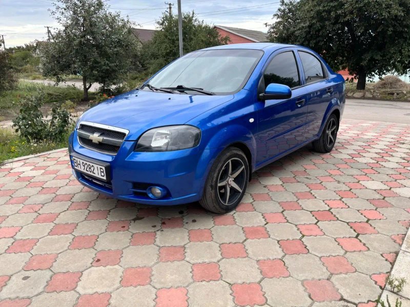 Chevrolet Aveo LS 2008 год — фото 2