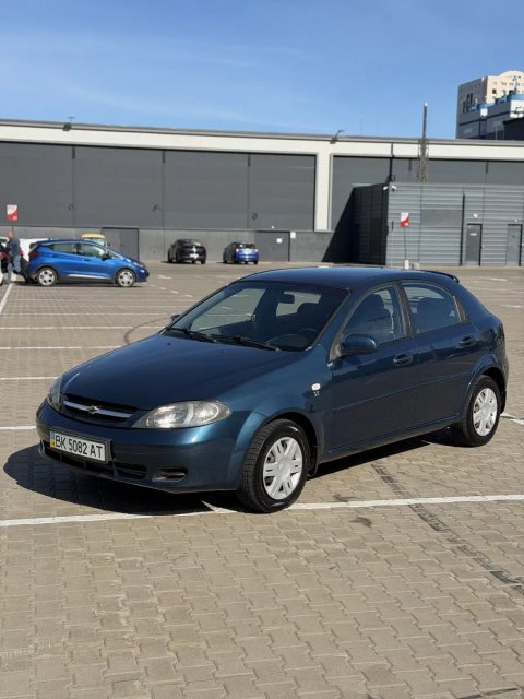 Chevrolet Lacetti 2007 1.6 бензин