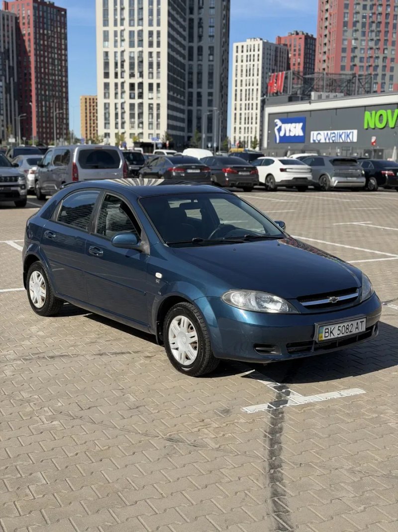 Chevrolet Lacetti 2007 1.6 бензин — фото 2