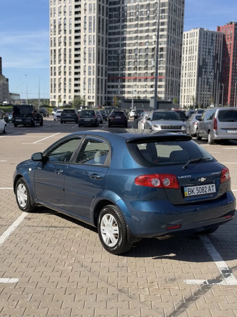 Chevrolet Lacetti 2007 1.6 бензин — фото 4