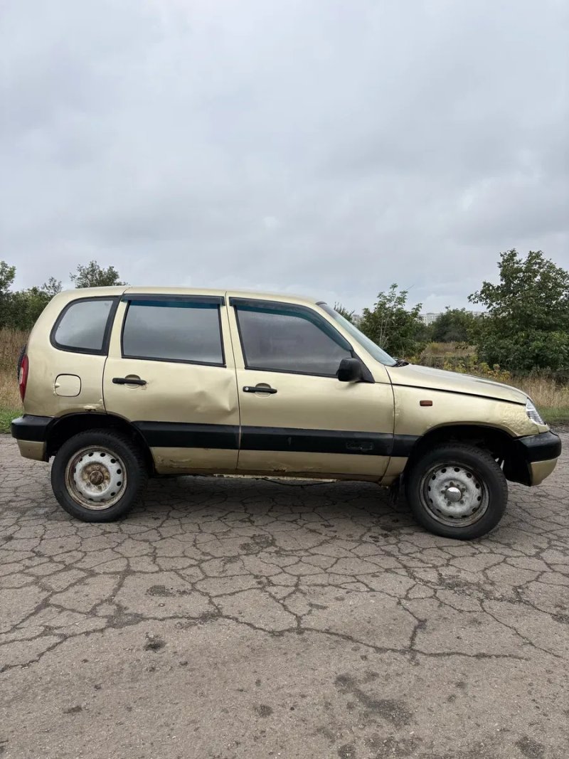 Chevrolet Niva — фото 4
