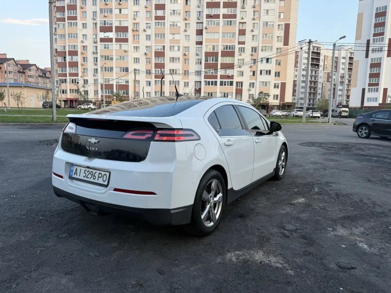 Chevrolet volt 1 plug in — фото 5