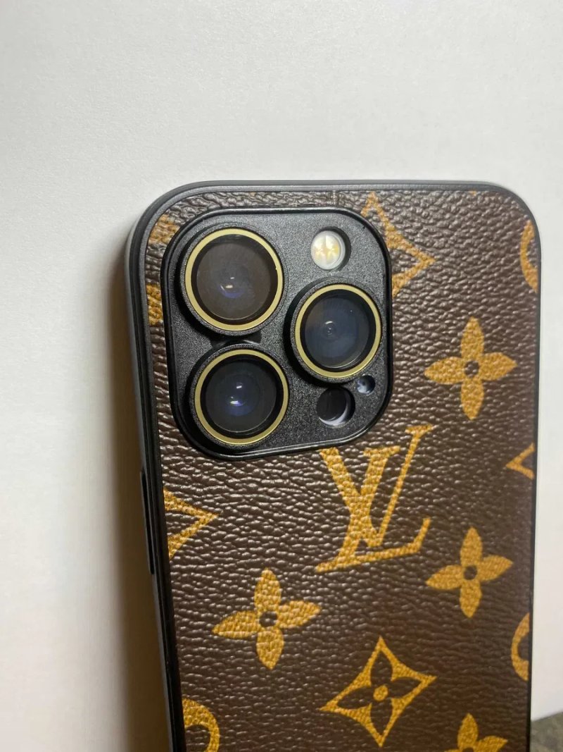 Чохол L&V для iPhone чехол на  айфон ЛВ та захистом камери — фото 6