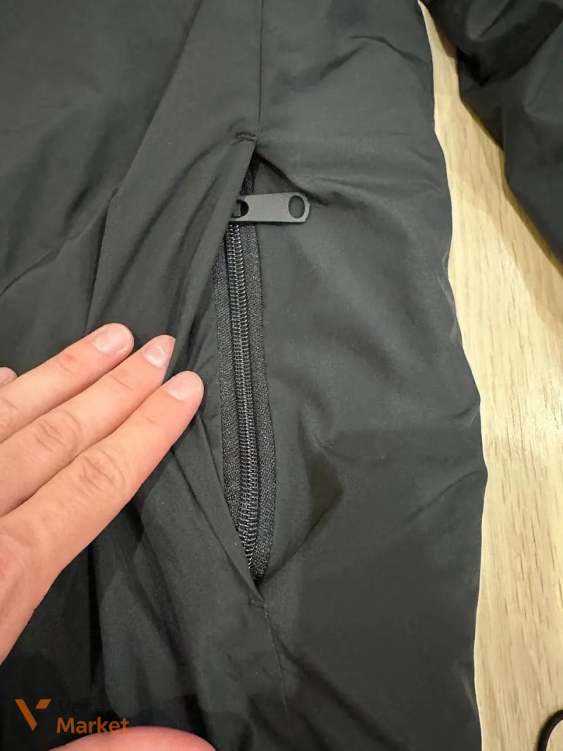 Чоловіча куртка Zara Fleece-Lined Windbreaker Jacket чорна розмір M — фото 3