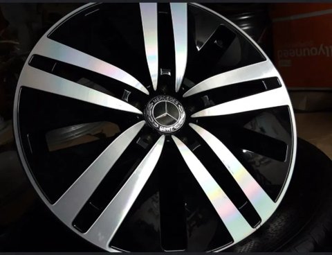 Чорні диски MERCEDES Benz R18 w222 V class 447 w212 w213 GLE w166