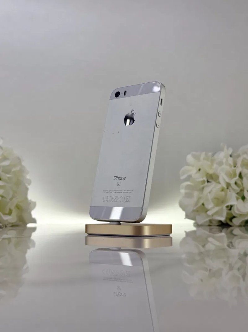 Чудовий iPhone SE 1 64GB Neverlock 89%АКБ Silver (Магазин Гарантія) — фото 6