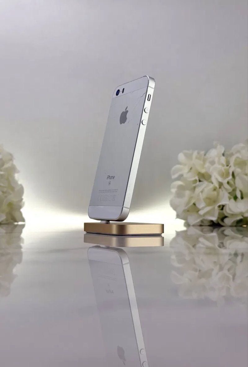 Чудовий iPhone SE 1 64GB Neverlock 89%АКБ Silver (Магазин Гарантія) — фото 7
