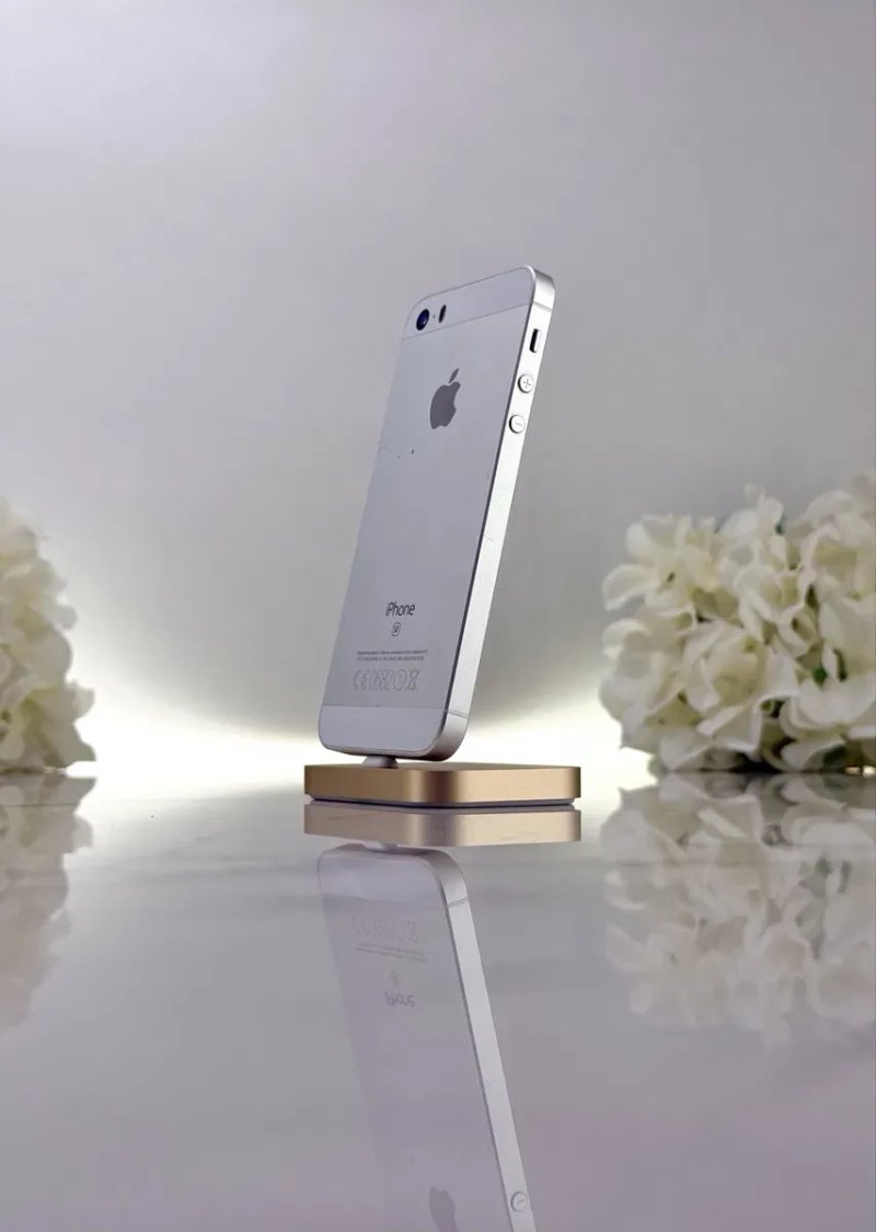 Чудовий iPhone SE 1 64GB Neverlock 89%АКБ Silver (Магазин Гарантія) — фото 8