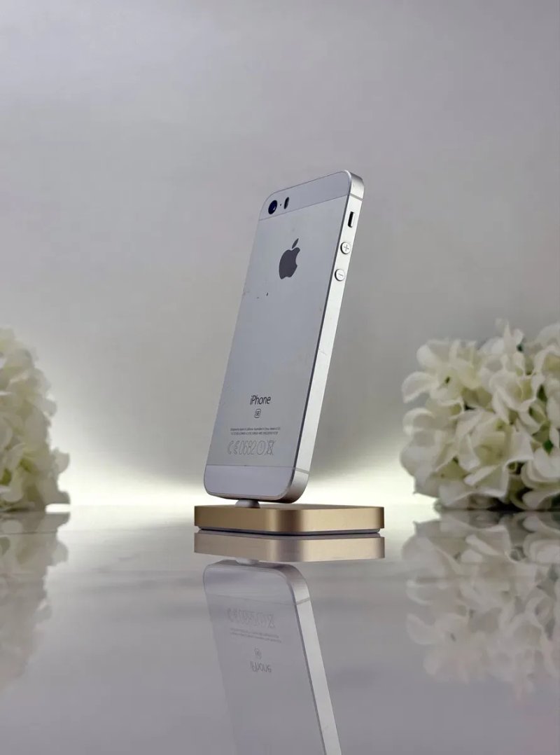 Чудовий iPhone SE 1 64GB Neverlock 89%АКБ Silver (Магазин Гарантія) — фото 8