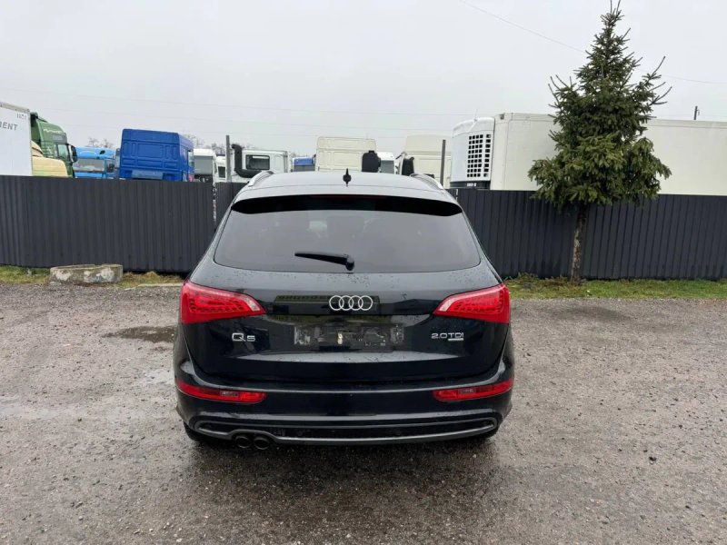 Дешево Ляда Кришка багажніка Audi Q5 8R Ауді q5 8r — фото 2