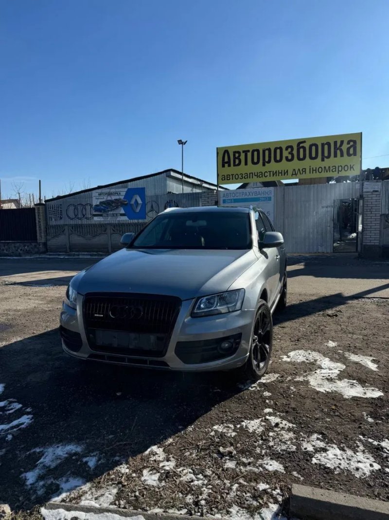 Дешево Ляда Кришка багажніка Audi Q5 8R Ауді q5 8r — фото 4