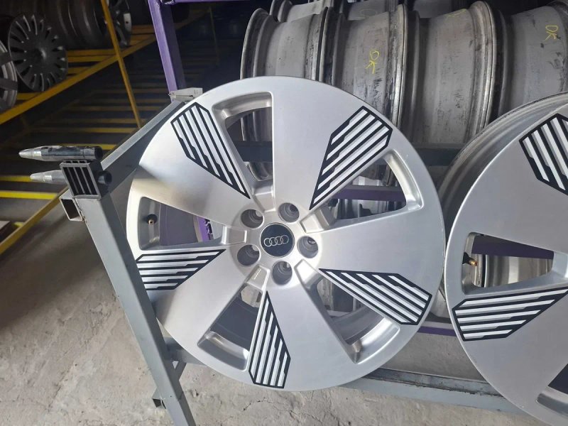 Диски Audi E-Tron 5/112 R19 8J ET34 . — фото 3