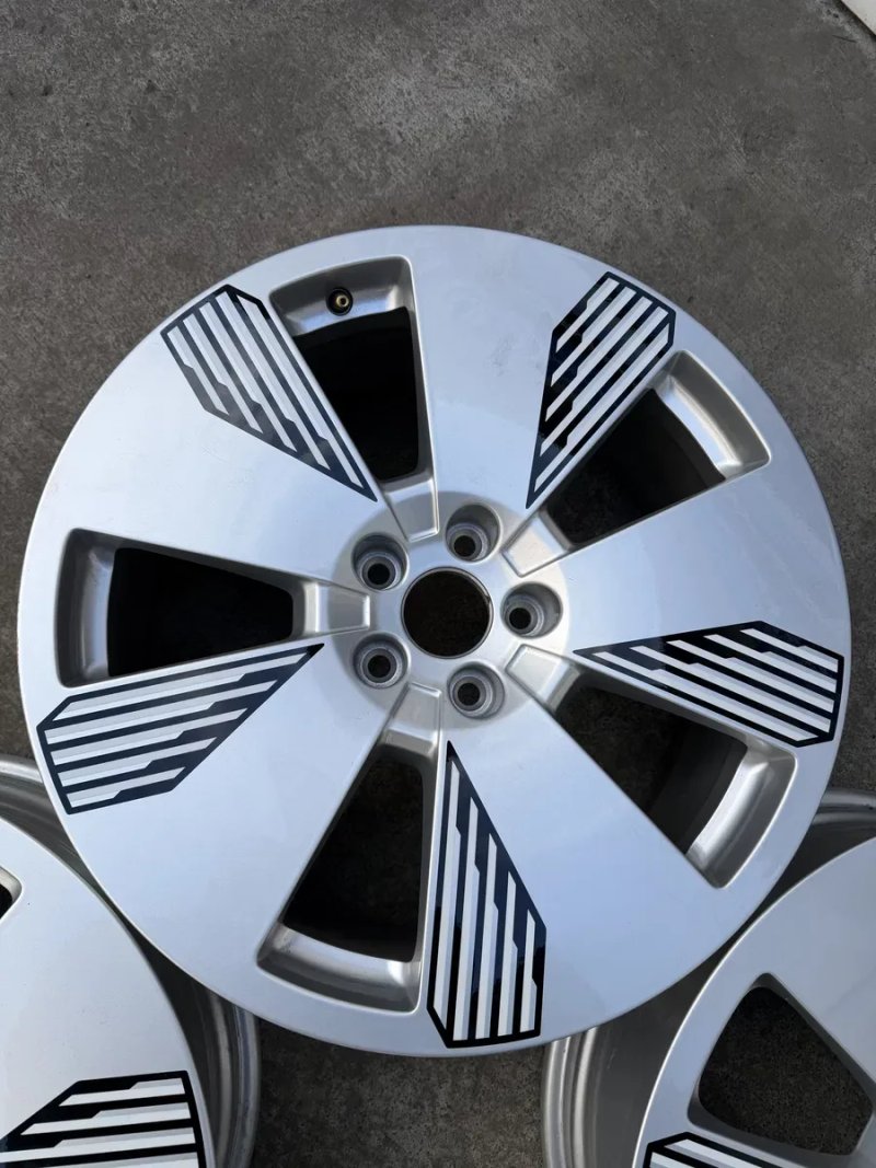 Диски Audi E-tron 5x112 R19 ET34 8jx — фото 4