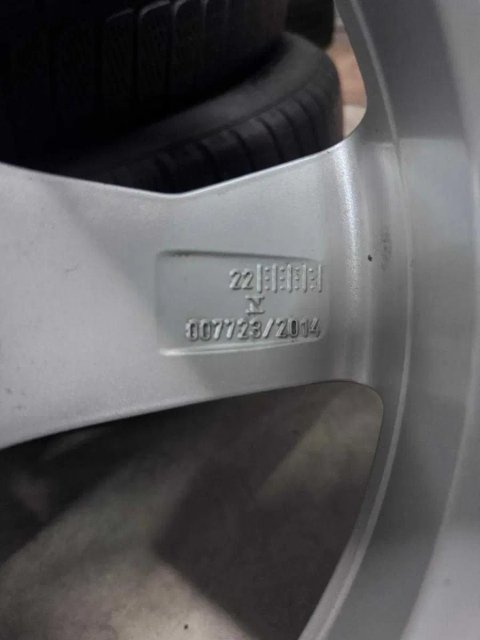 Диски Audi Q5 FY Ronal  R18  Шини літні 235/60R18 Michelin Latitude Sport 3 AO