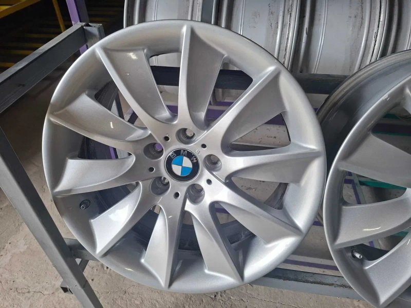 Диски БМВ 5/120 R18 8J ET30 BMW 5 F10, 3 F30, 4 F32/33, 6 F06, 7 F01/02 329 Style (6790174). — фото 4