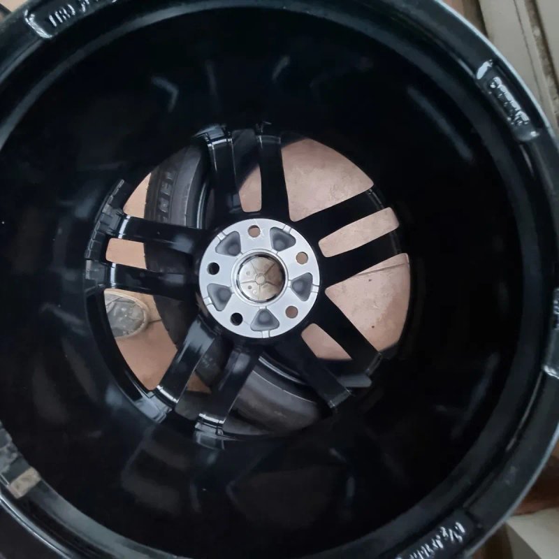 Диски Dezent R18 5x114.3 8.5j ET40 ЦО64.1 Tesla, Honda, Toyota, Lexus — фото 6